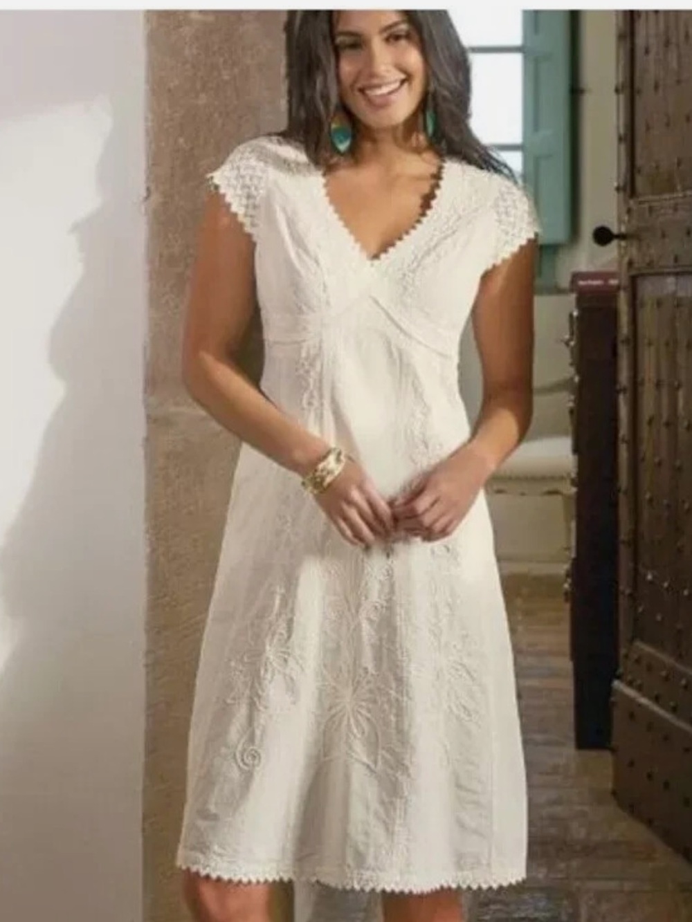 Soft Surroundings Cream Embroidered V-Neck Cotton Dress